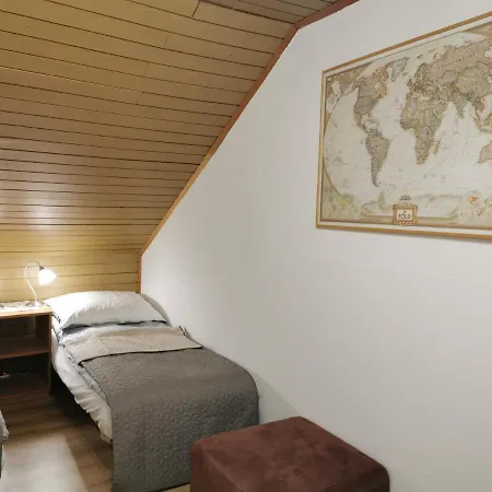Vonyarc House Feriehus Vonyarcvashegy