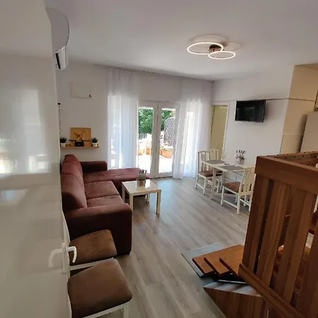 Vonyarc House Feriehus *